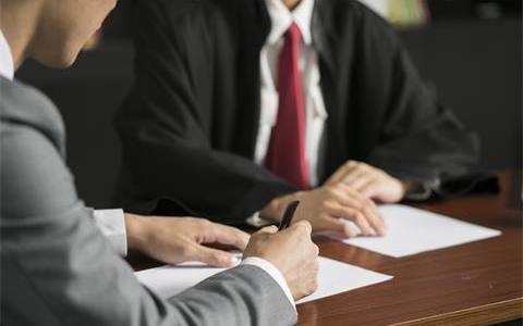 開一家甲醛檢測治理公司怎么樣？是先找個工作跟著學，還是直接找加盟？
